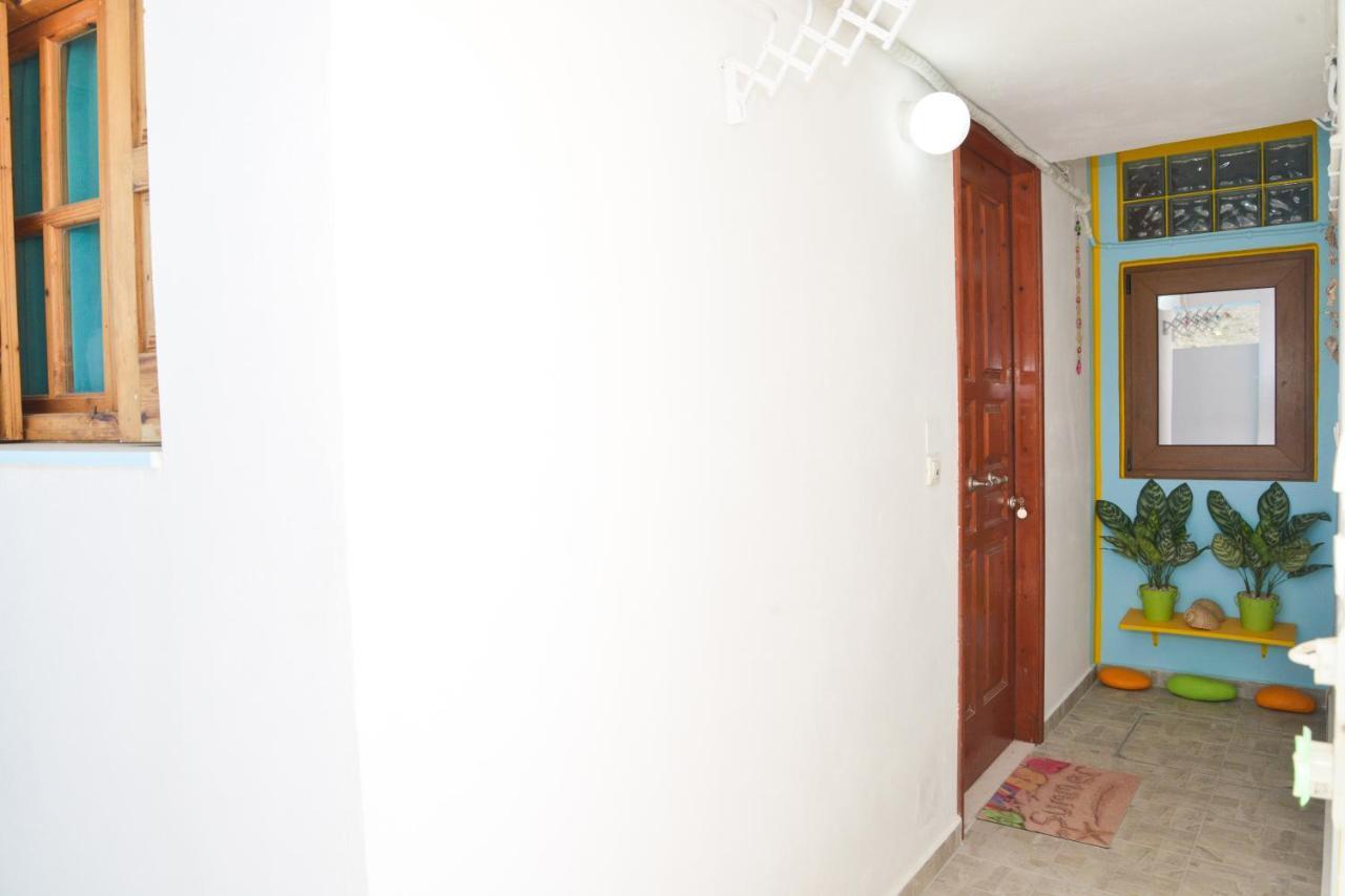 Nikola'S House Apartment Adamantas  Ngoại thất bức ảnh